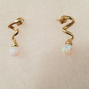 Fire opal and gold earrings